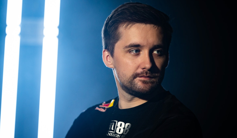 精彩！VIT在下半场连续得分，赢得了加时赛的胜利！VIT 1-0 T1